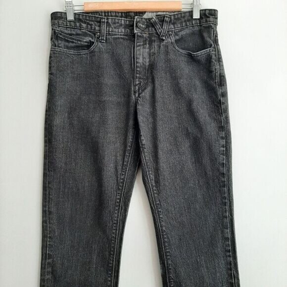 VOLCOM Vorta Slim Straight Fit Vintage Black Jeans Men's Sz 31 - Picture 2 of 13